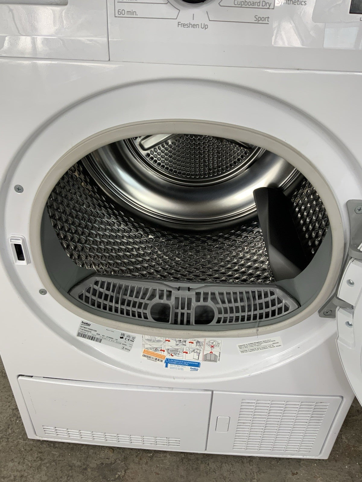 New Graded Beko DTBC10001W 10kg Condenser Tumble Dryer RRP£349 F72