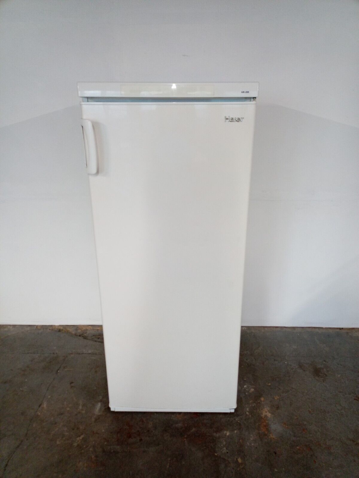 Tall  Haier HR-288 250 ltr  Tall  Fridge UK Delivery Q40