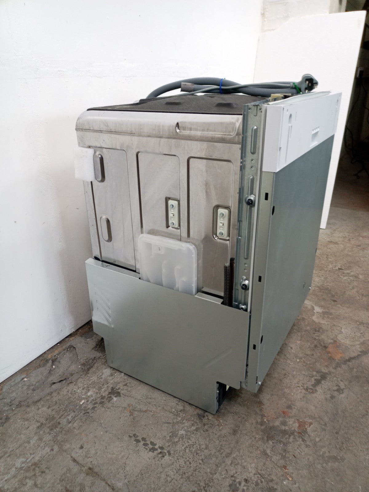 New Graded Candy C13E53E0W-80 Full-size Fully Integrated Dishwasher RRP £279 Y8