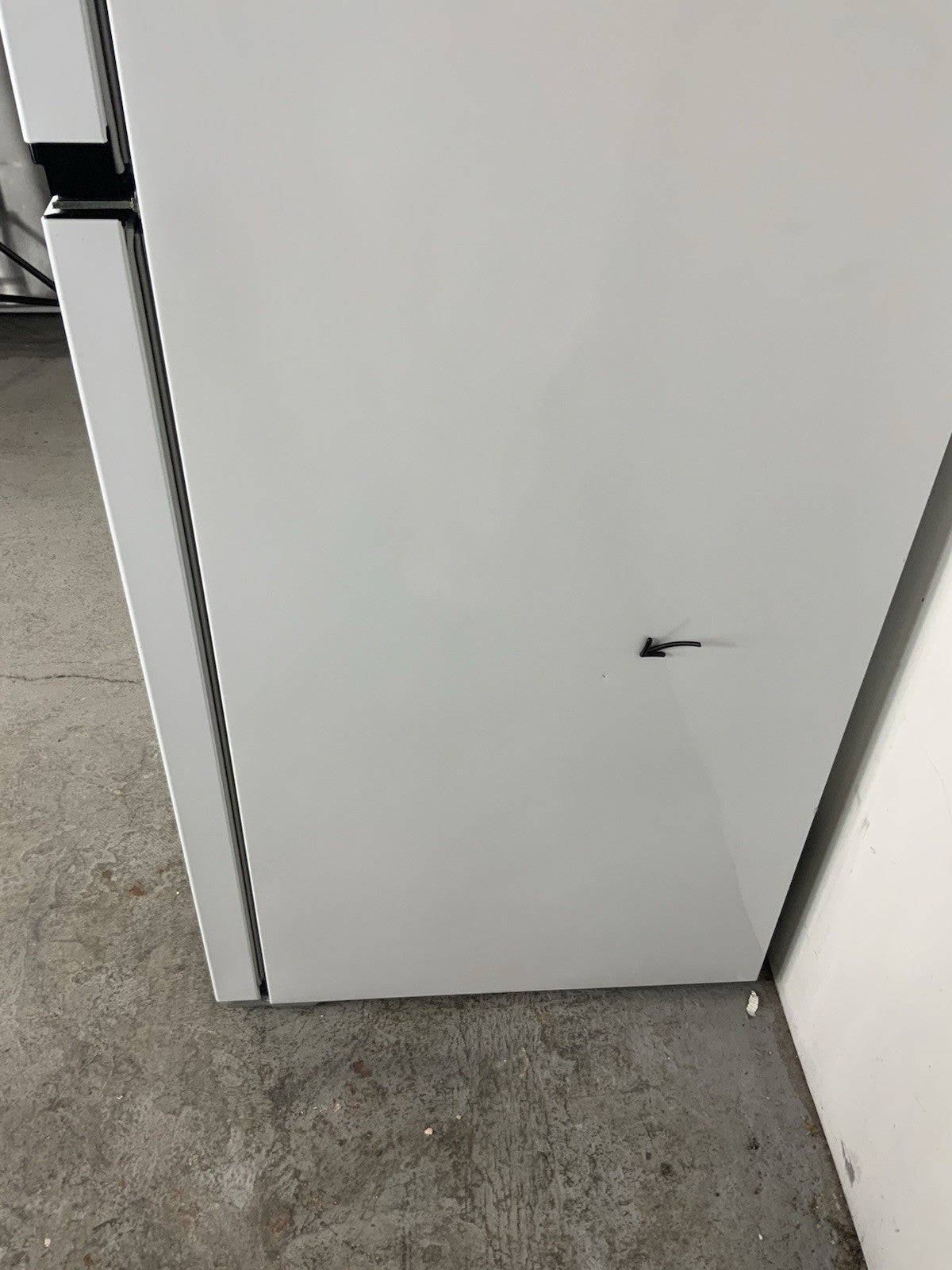 New Graded Beko CNG4692VW  50/50 Frost Free Fridge Freezer - White F11