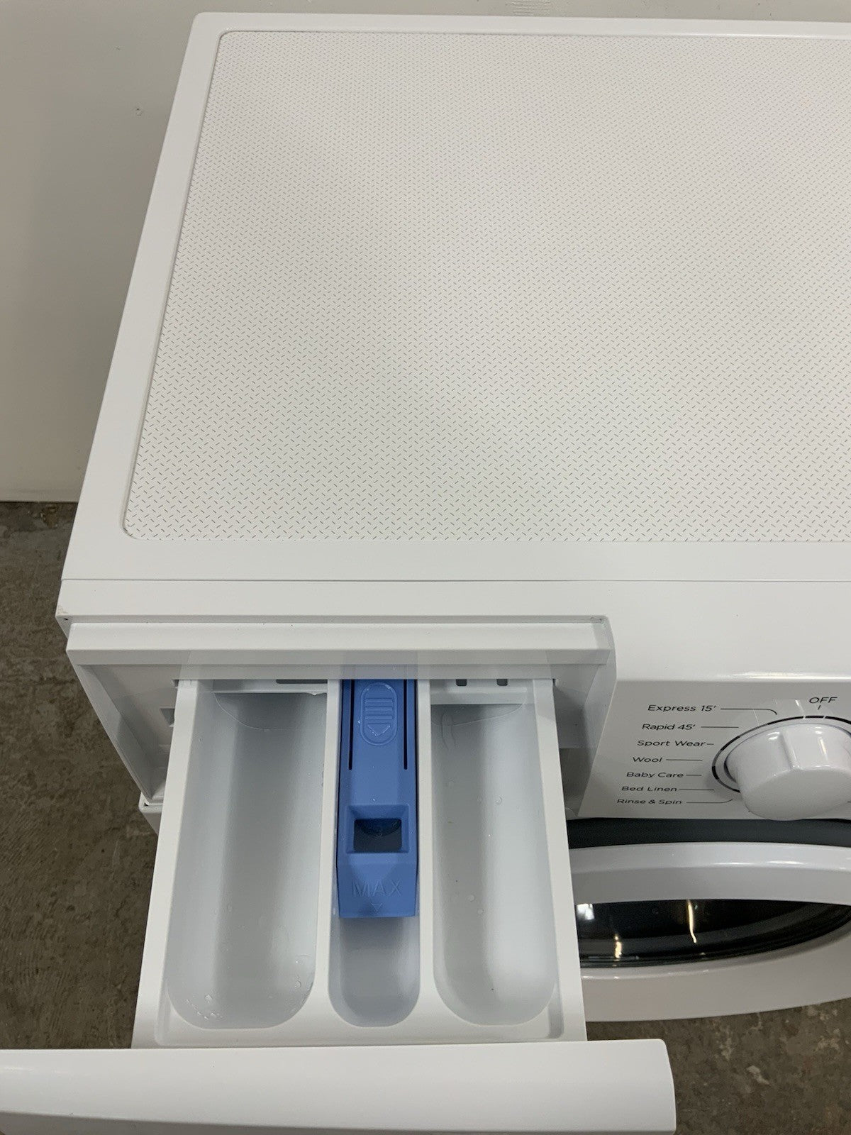 New Graded LOGIK L814WM23 8 kg 1400 Spin Washing Machine - WhiteRRP£209 R40