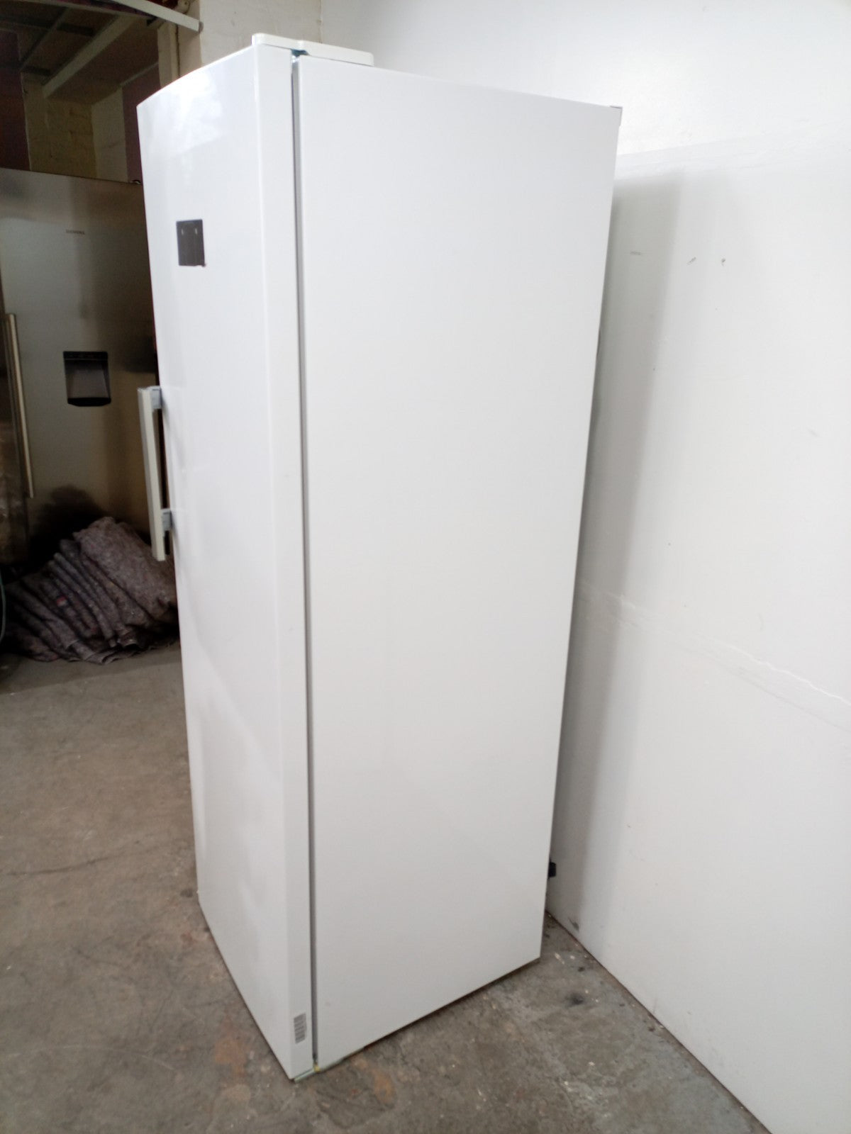 New Graded  Beko SND568VP Tall Larder FrIdge RRP £579! -N53