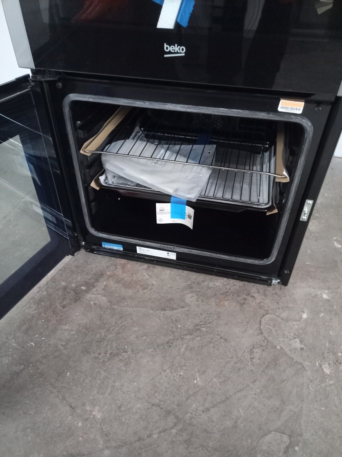 New Graded Silver Beko XTC611S 60cm Electric Ceramic Cooker RRP£479 - UK Del J15