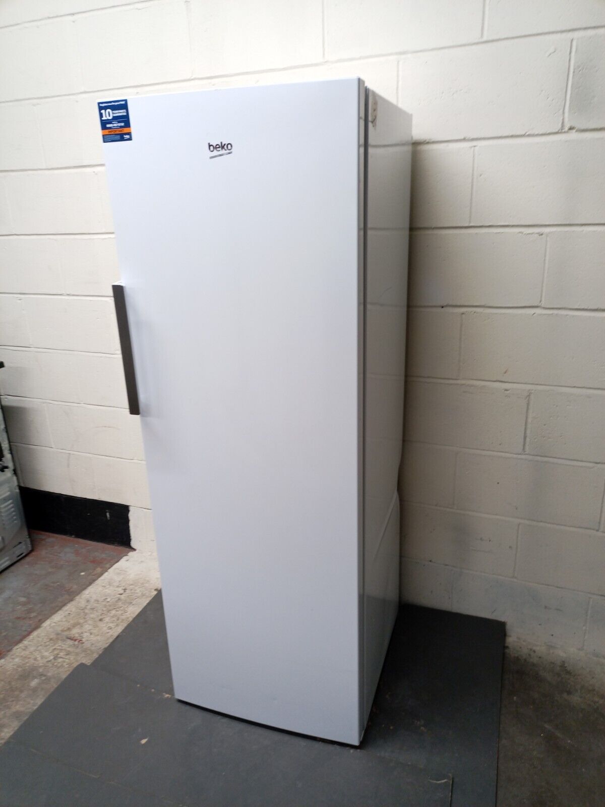 New Graded Beko LSP4671W 367Ltr  Larder Fridge - RRP£499 (F1)