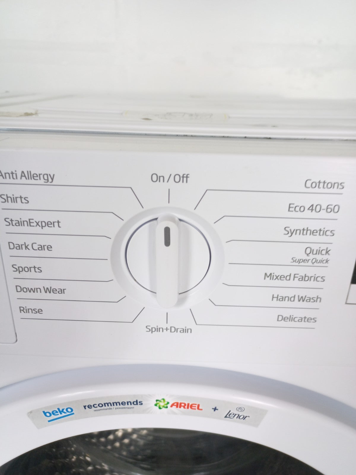 New Graded Beko WTIK7211 Integrated 7 kg 1200 Spin Washing Machine Y14