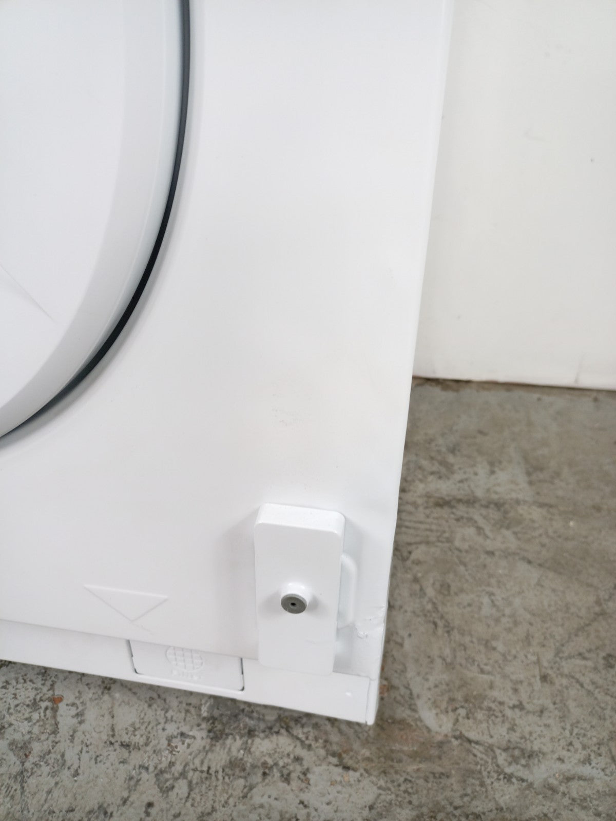 New Graded Electrolux EWD746PCBI  Integrated 7/4kg Washer Dryer RRP£849 E37