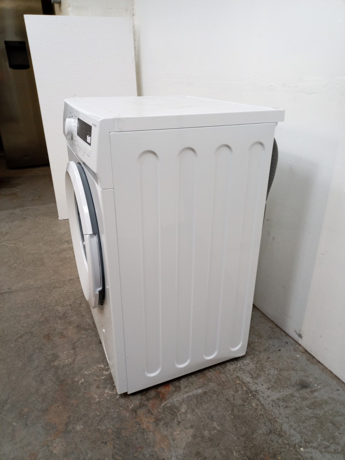 New Graded Logik L914WM23 9kg Washing Machine 1400 Spin RRP£299 C21