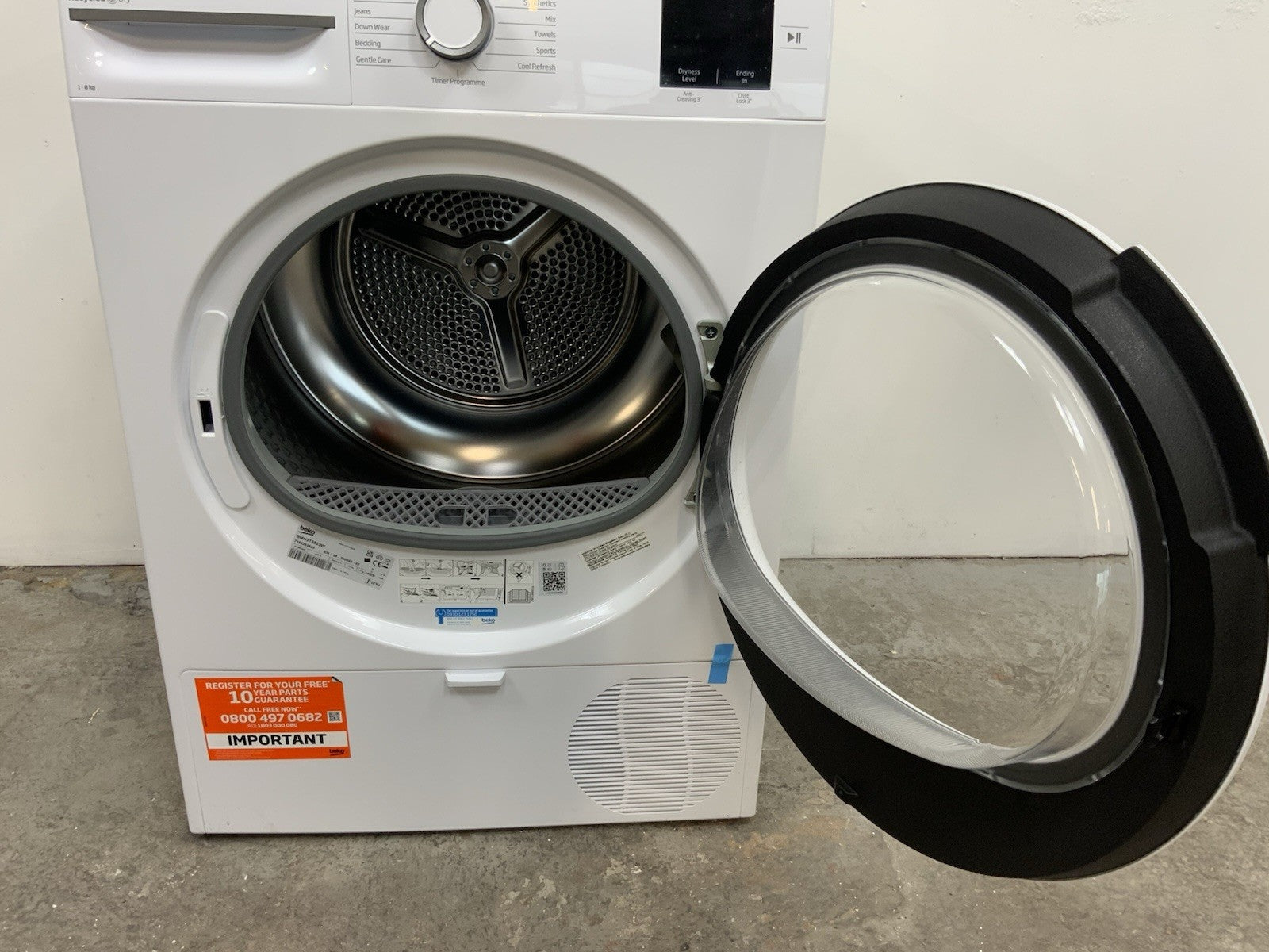New Graded  Beko BMN3T3823W 8kg Heat Pump Tumble Dryer - Whiter RRP£399 R23