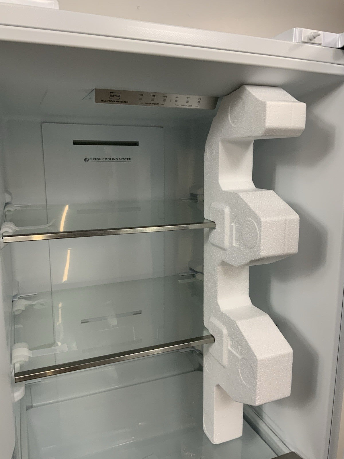 New Graded KENWOOD KNF55WD24 55/45 Fridge Freezer - White RRP £429 P20