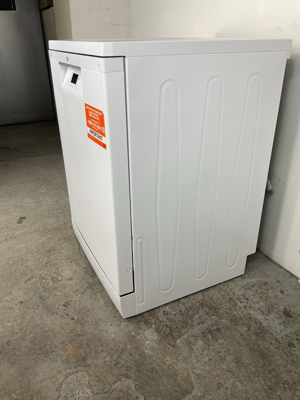 New Graded White BEKO BDFN15420W Pro HygieneIntense  Full-size Dishwasher F48
