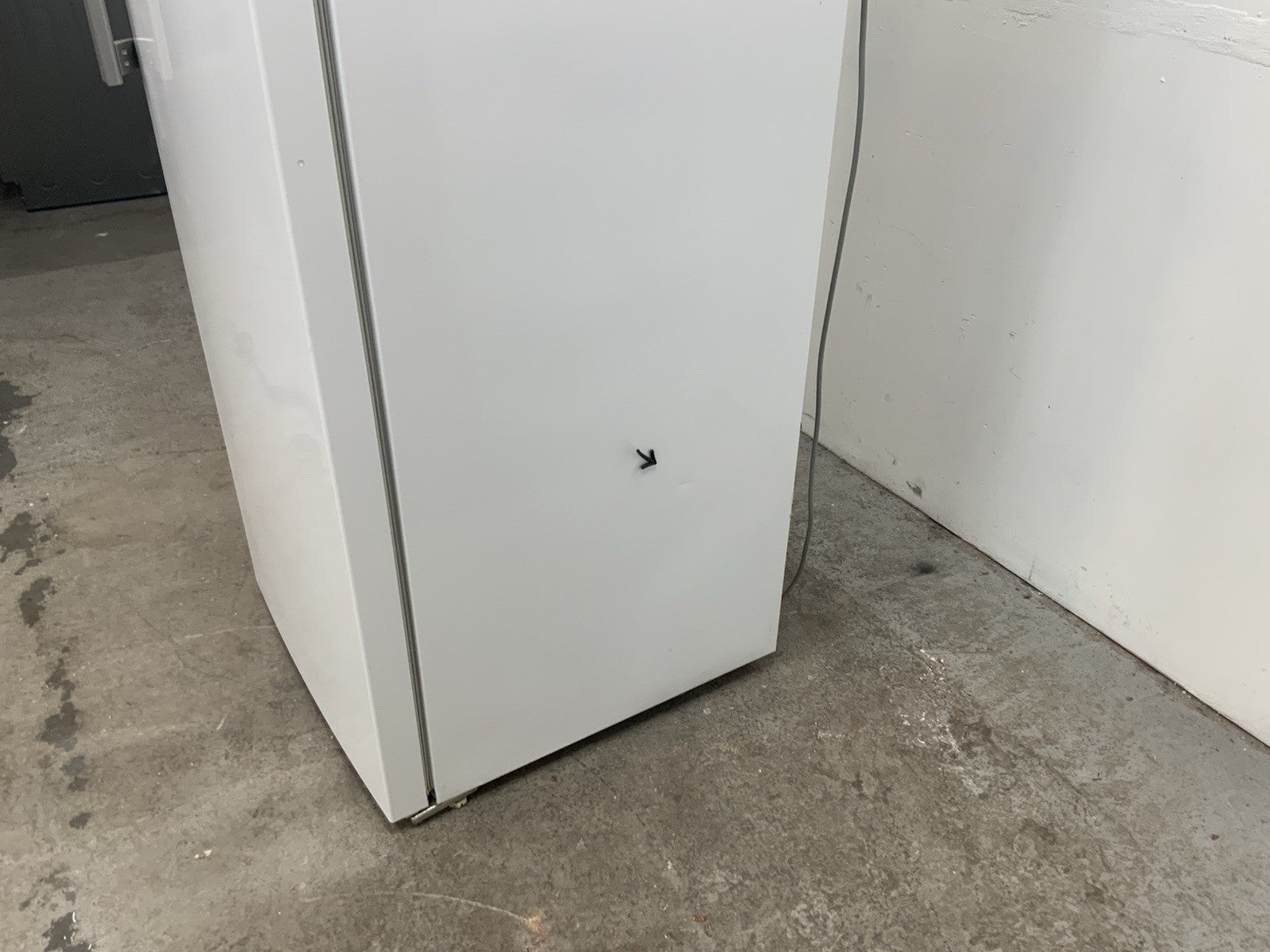New Graded  GRUNDIG GSN30710DW Tall Fridge - White RRP £649! -K55