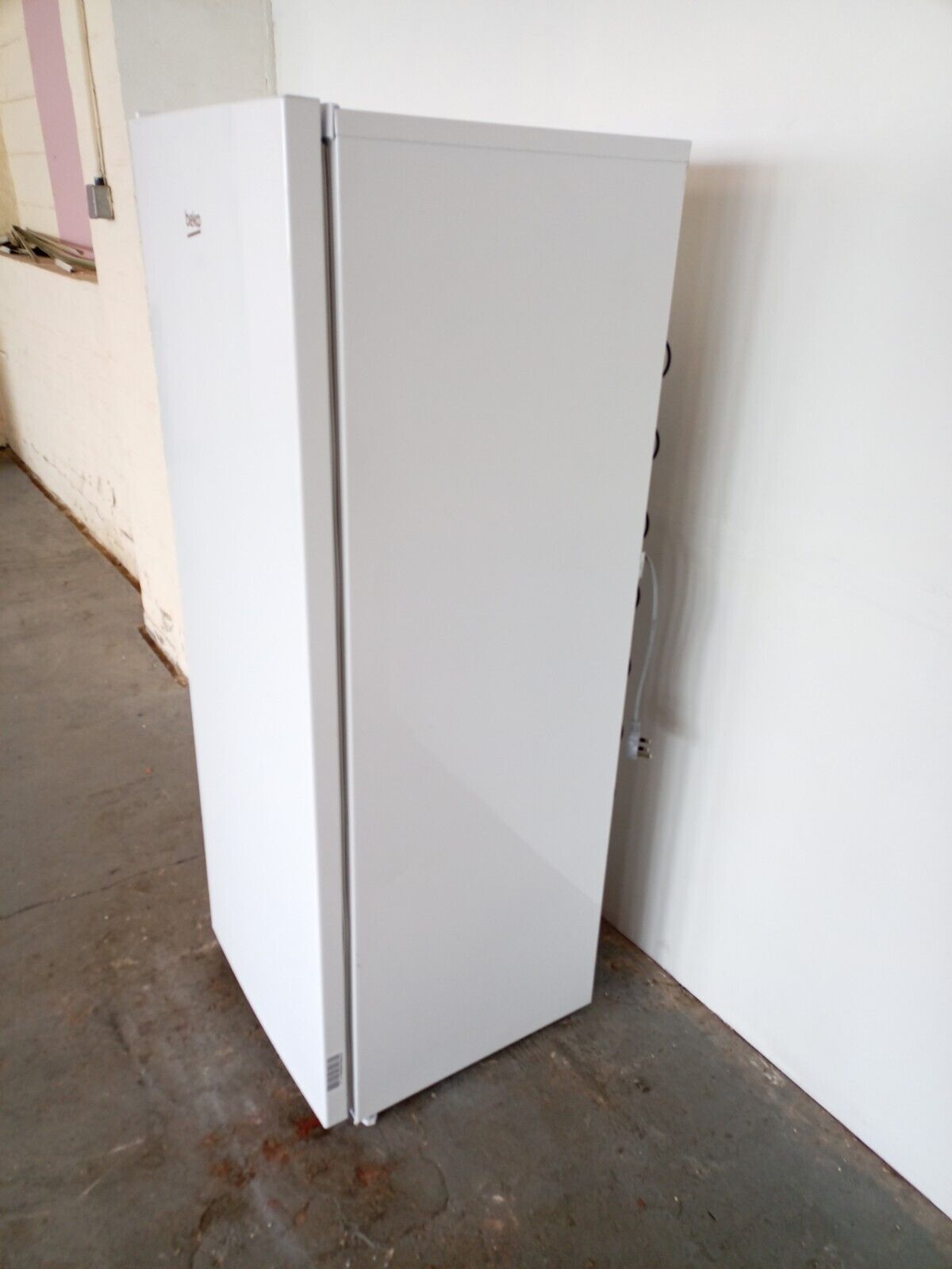New Graded  Beko LSG4545W Tall Larder FrIdge RRP £379! -R31