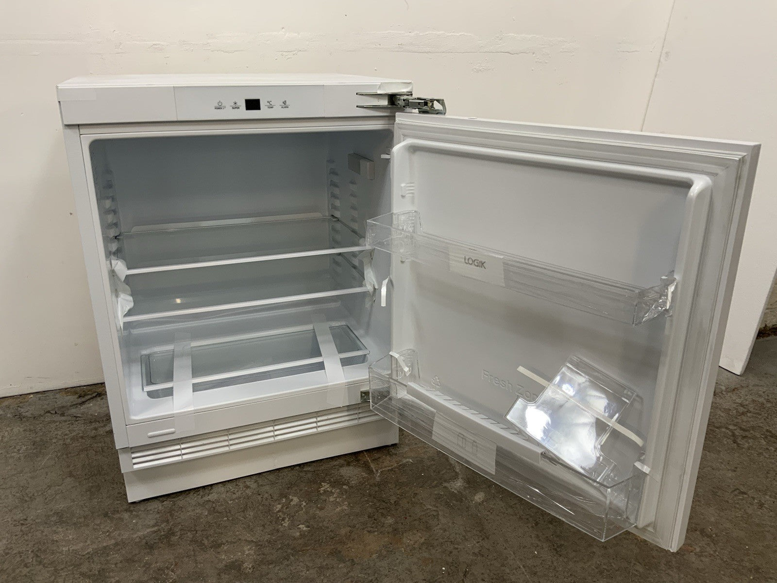 New Graded LOGIK LIL60W23 Integrated Undercounter Fridge Fixed Hinge RRP£239 R47