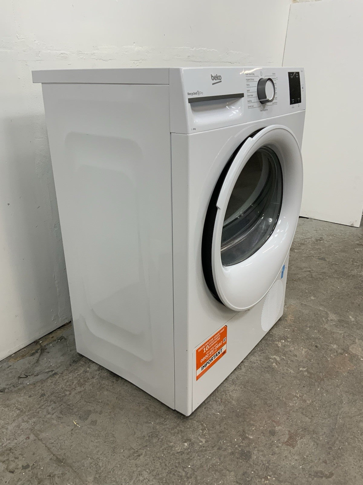 New Graded  Beko BMN3T3823W 8kg Heat Pump Tumble Dryer - Whiter RRP£399 R23