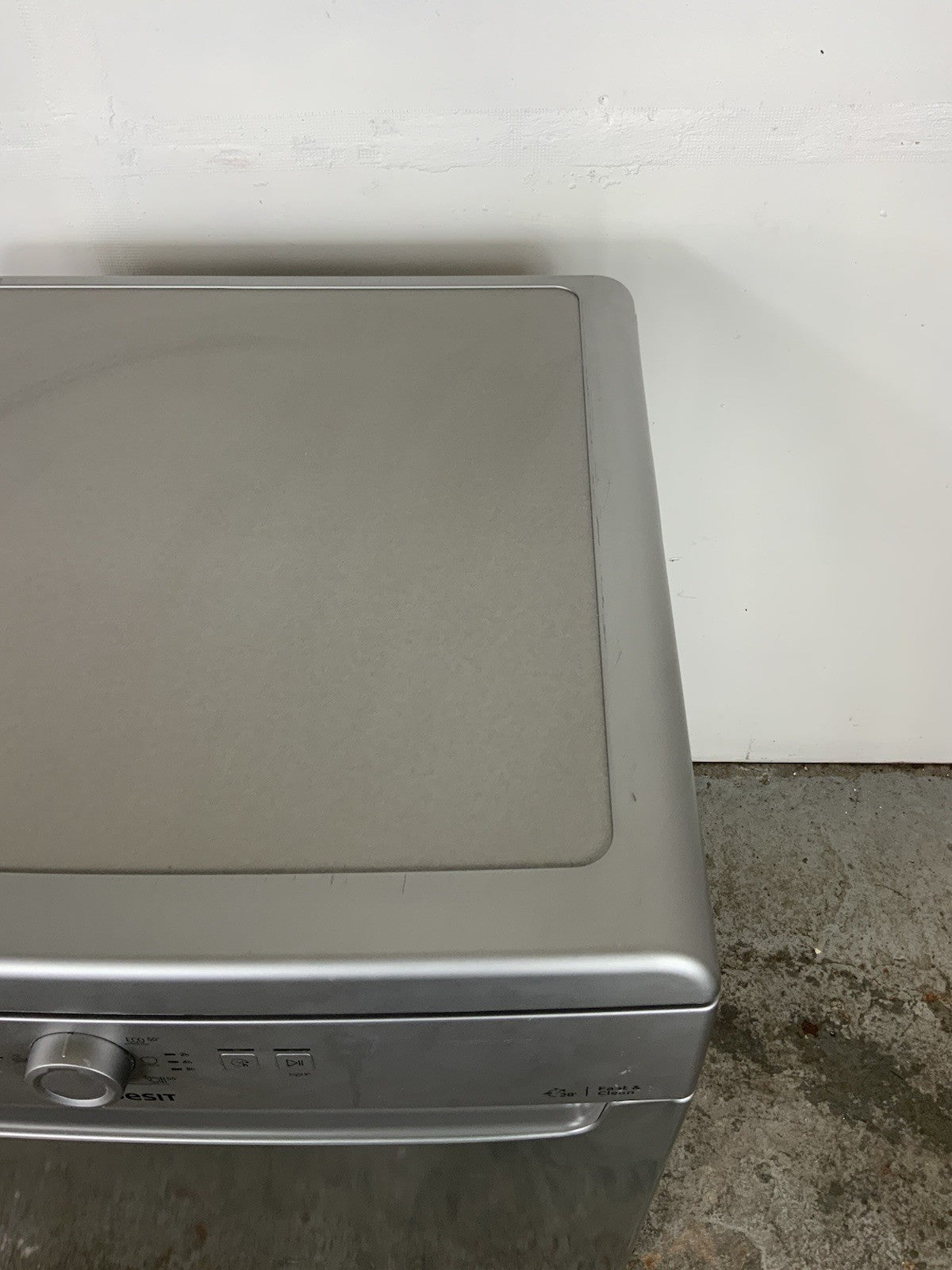 New Graded Silver Indesit D2FHK26SUK  Full Size Dishwasher RRP£299 F28