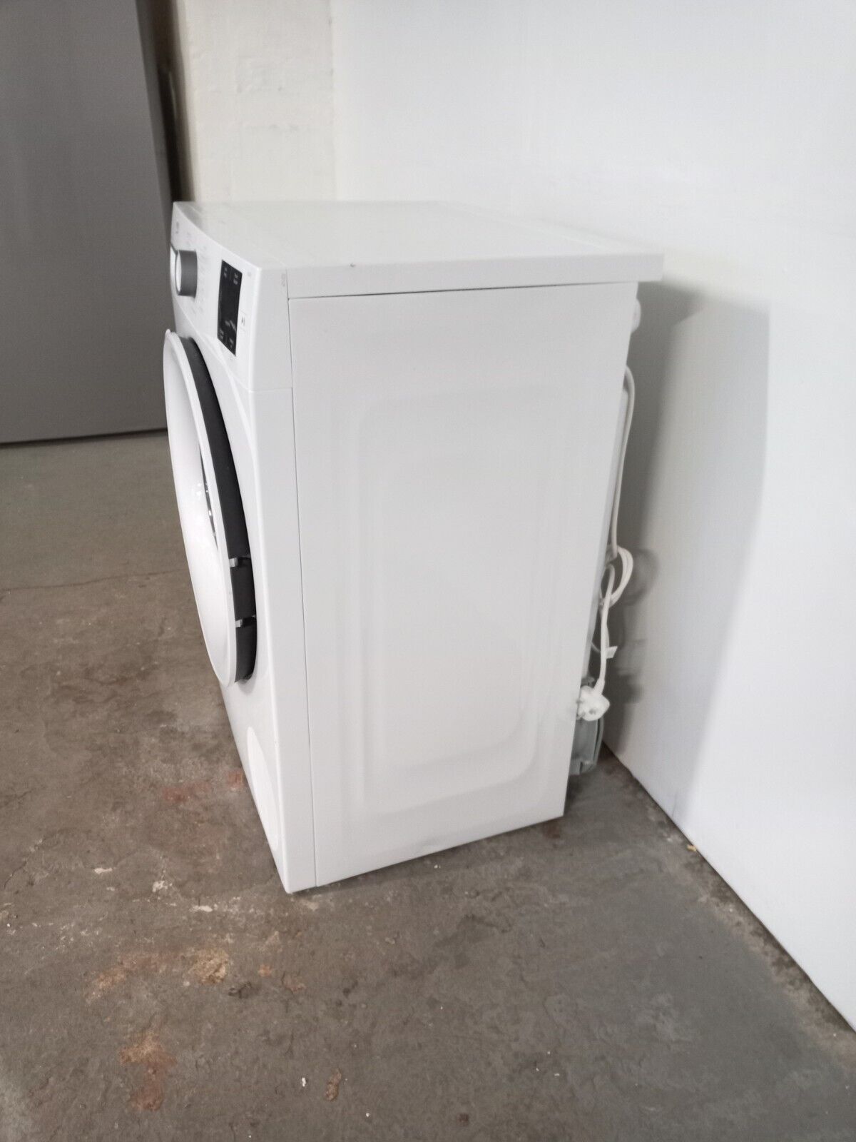 New Graded  Beko BM3T3822W 8kg Heat Pump Tumble Dryer RRP£349 X59