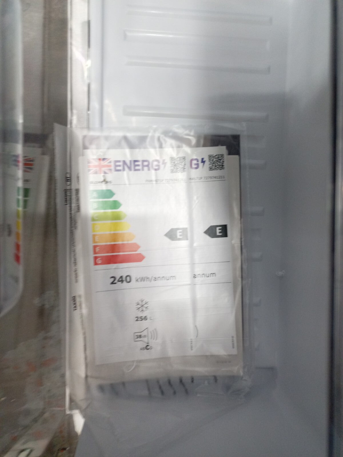 New Graded Beko FNM4671P Tall 256 ltr Freezer RRP £599 Suitable Outbuilding M29