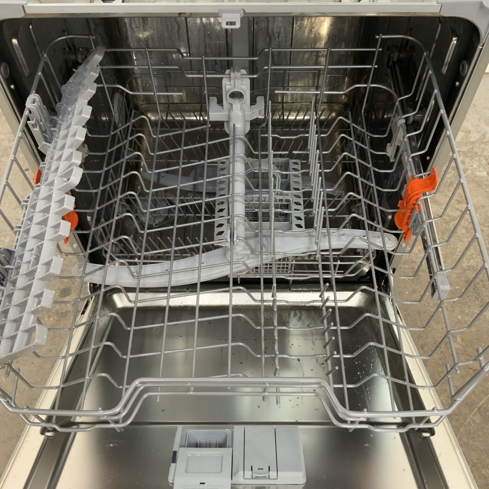 New Graded Hotpoint Full Size Integrated Dishwasher H21HKD525uk 14PLC Set  R3