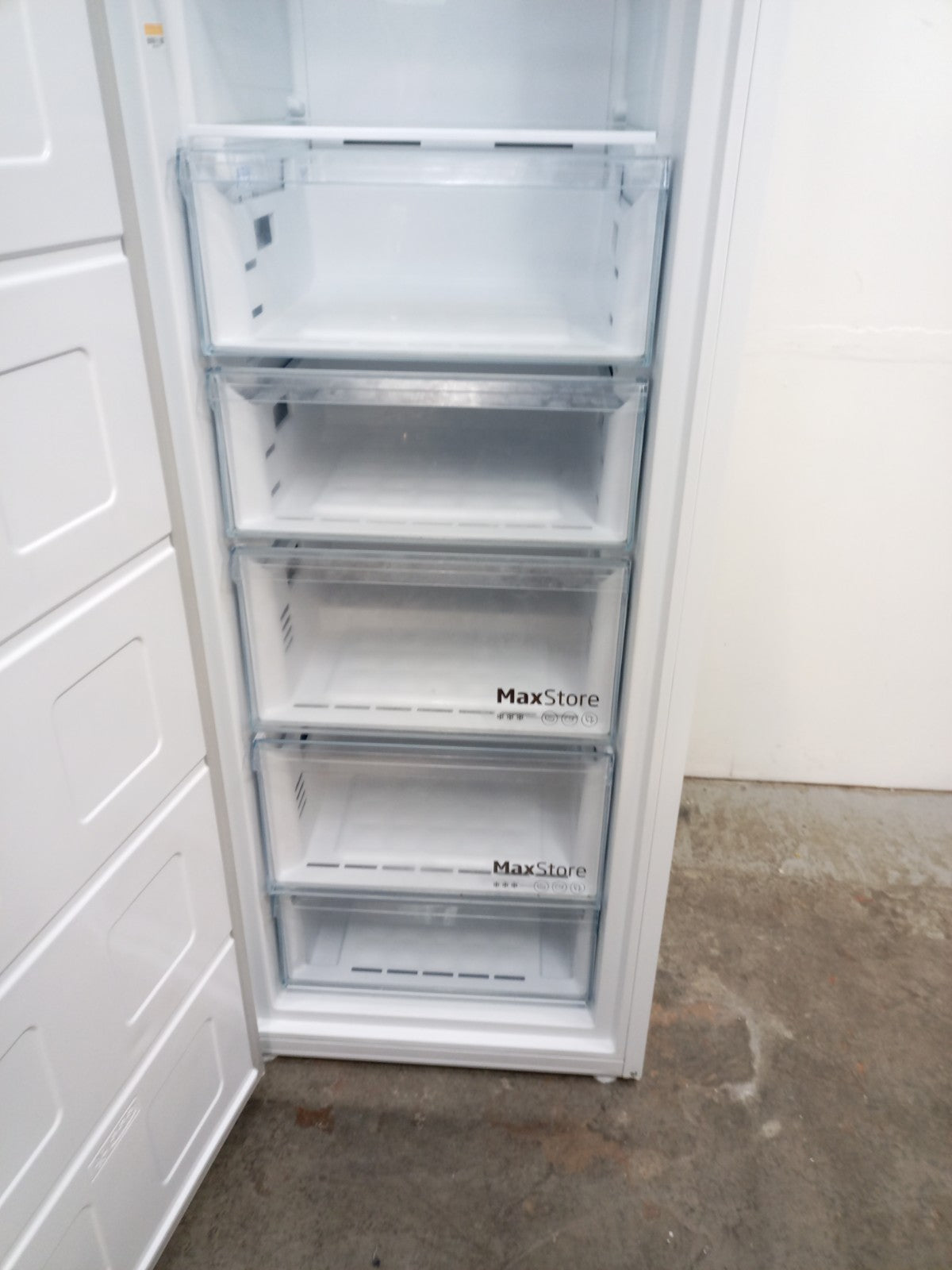 New Graded Beko FNP4686W Frost Free Freezer Suit Outbuildings--RRP £579 H19