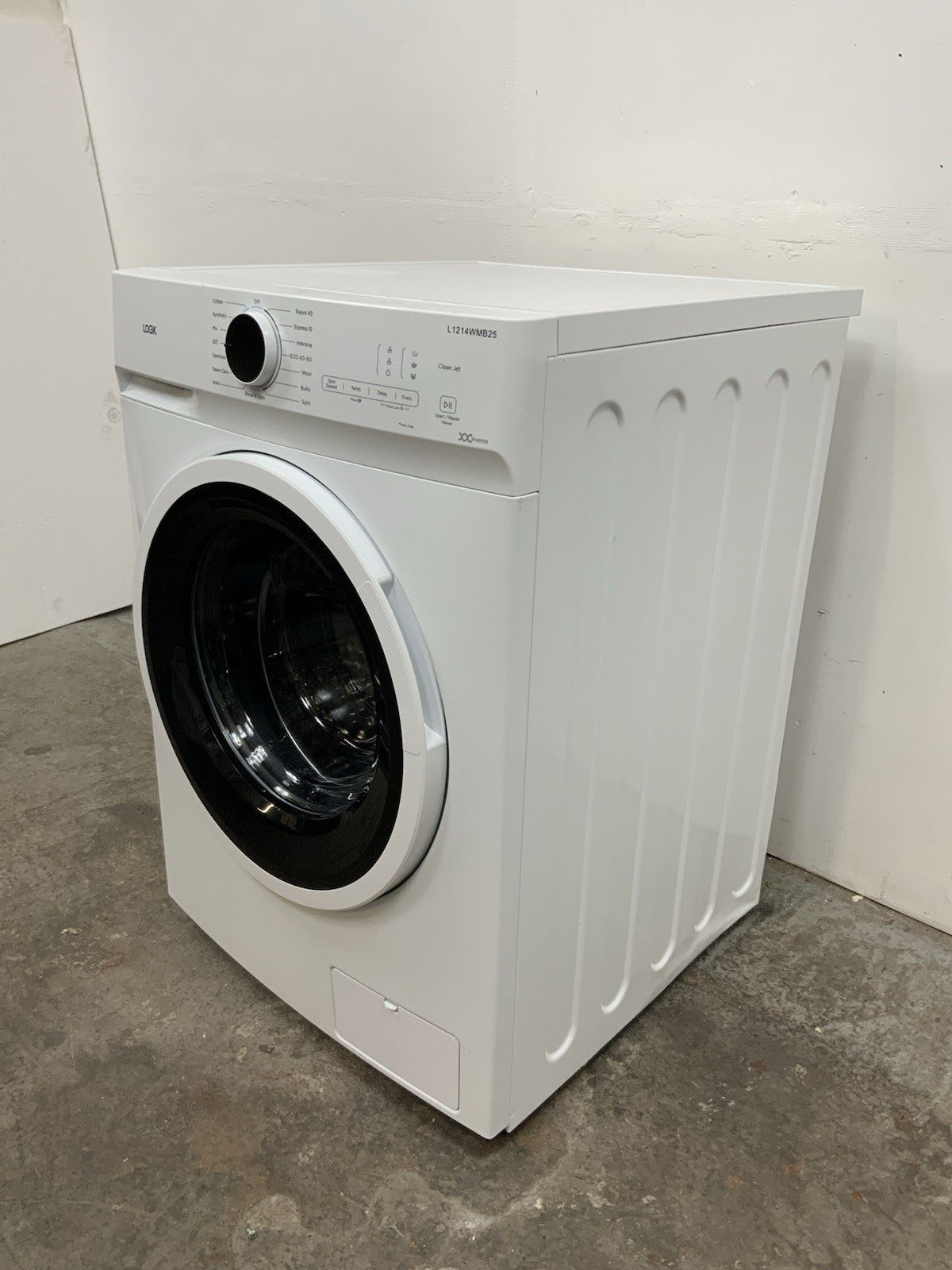New Graded Logik L1214WMB25 12kg Washing Machine 1400 Spin RRP£349 P52
