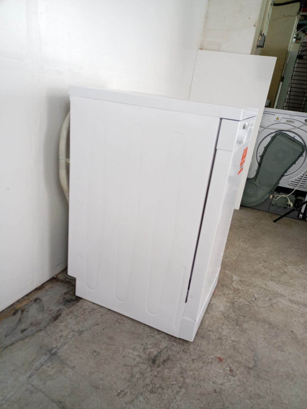New Graded White  Beko DVS04X20W Slimline Dishwasher RRP£299- P8