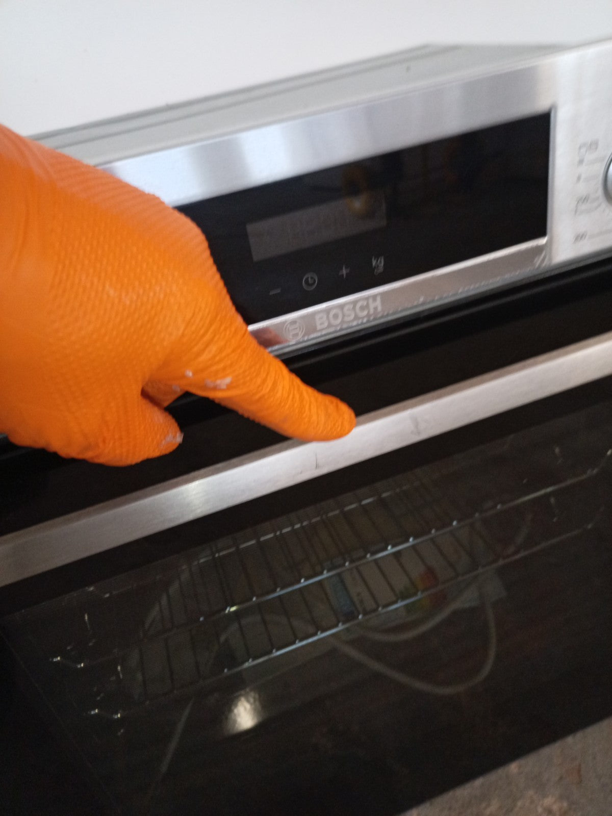 New Graded Bosch HGA574BS3B 60cm Built In Single Oven  RRP£599 T28