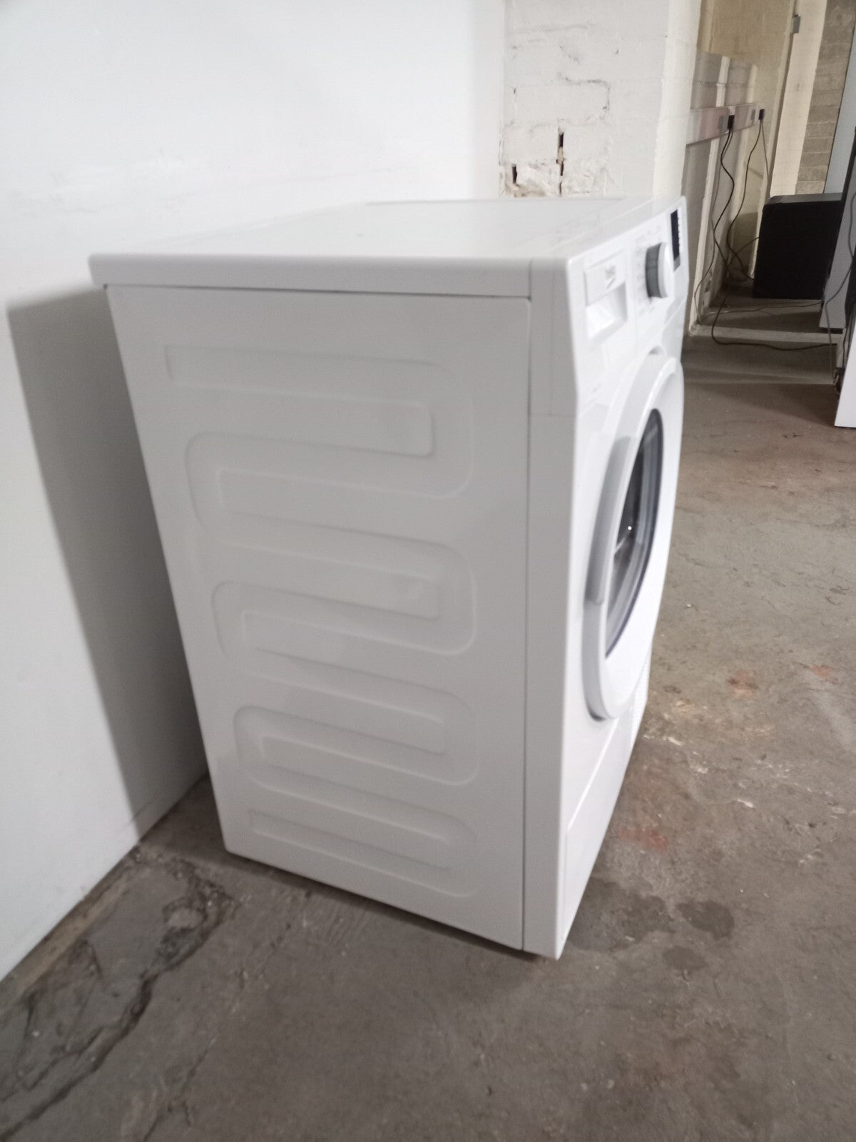 New Graded  Beko DTLP81151W 8kg Heat Pump Tumble Dryer RRP£399 X61
