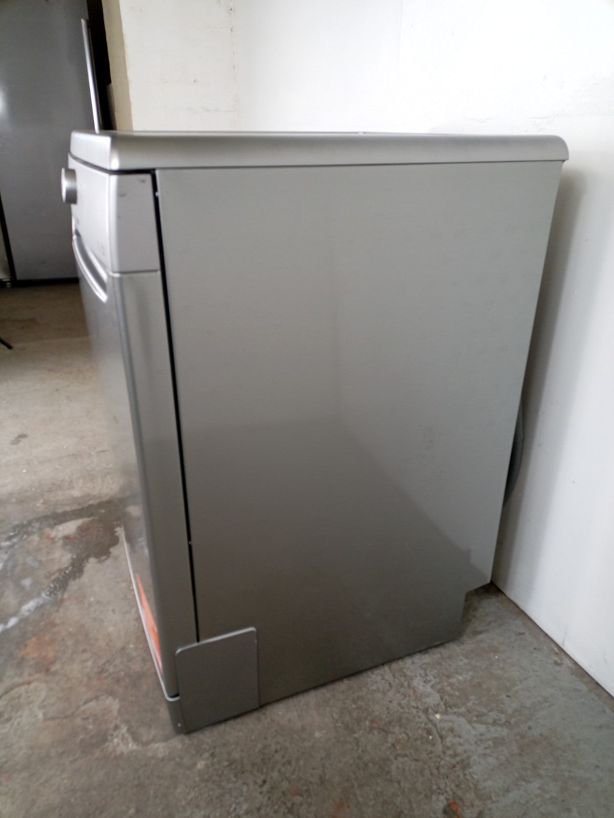 New Graded Silver Indesit D2FHK26SUK  Full Size Dishwasher RRP£299 P81