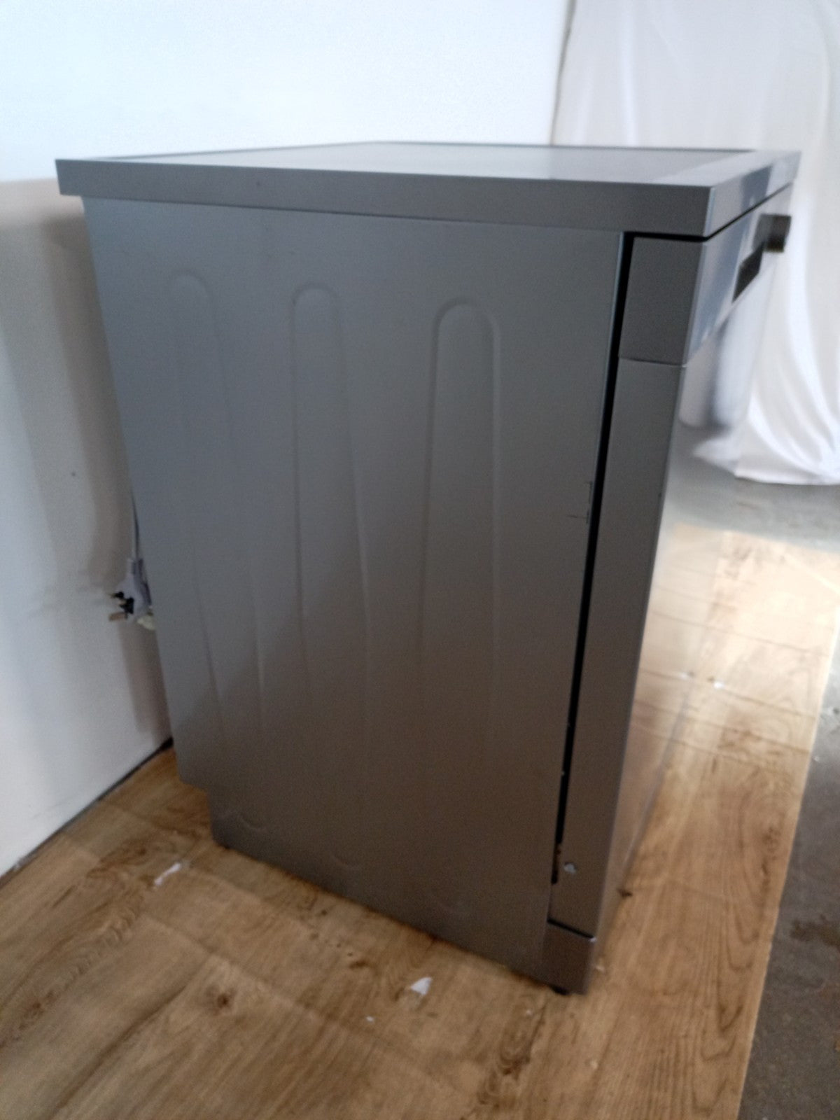 New Graded Silver Beko DVN04X20S Full Size Dishwasher RRP£349- F3