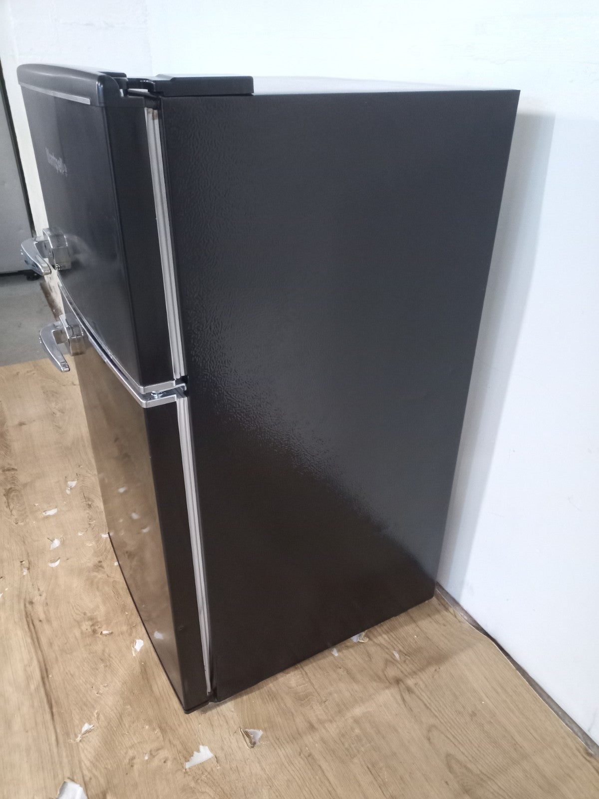 New Graded Black Montpellier MAB2035EK Retro Undercounter Fridge Freezer  P23