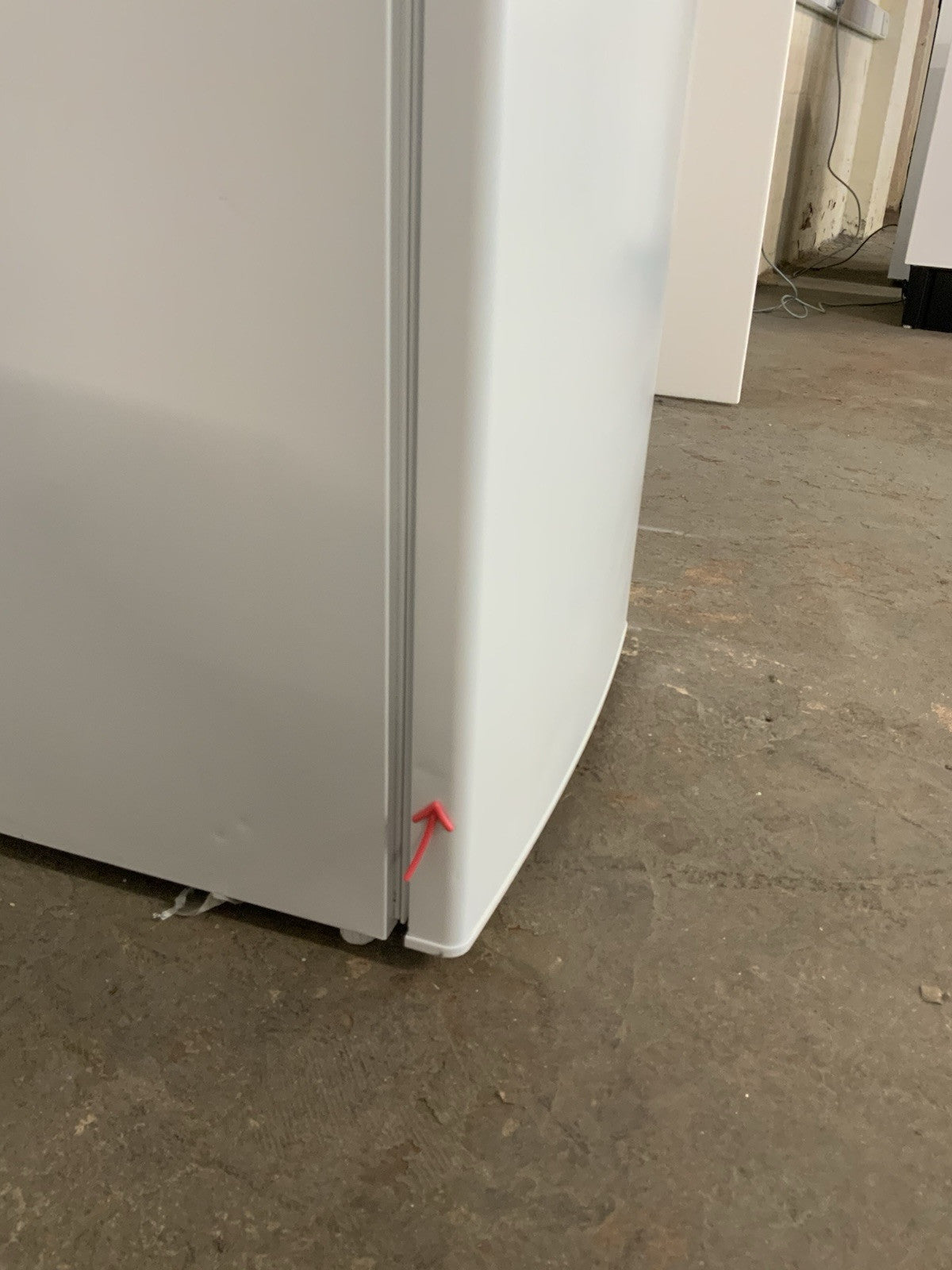 GRADED WHITE BUSH FREESTANDING FREEZER – ME55TFW23E - H18