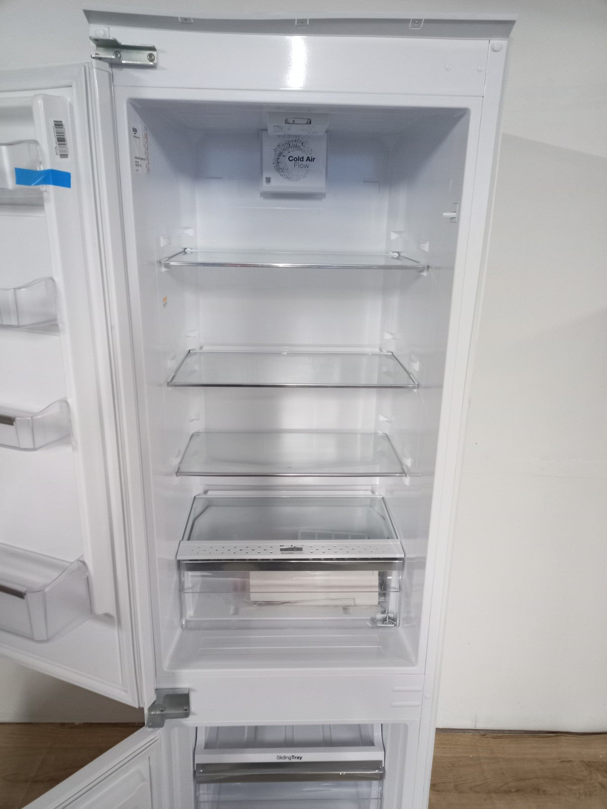New Graded Bush BIE7030FF Integrated 70/30 Fridge Freezer RRP£399- White P70