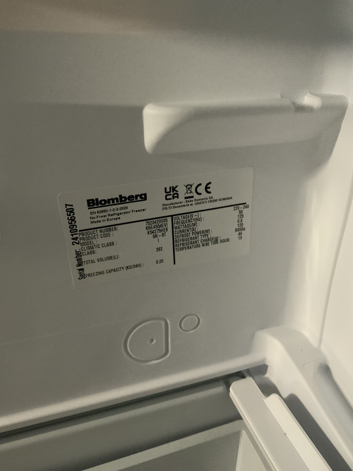 New Graded BEKO KNE4564EVI Integrated  50/50 Fridge Freezer RRP £599! UK Del D71