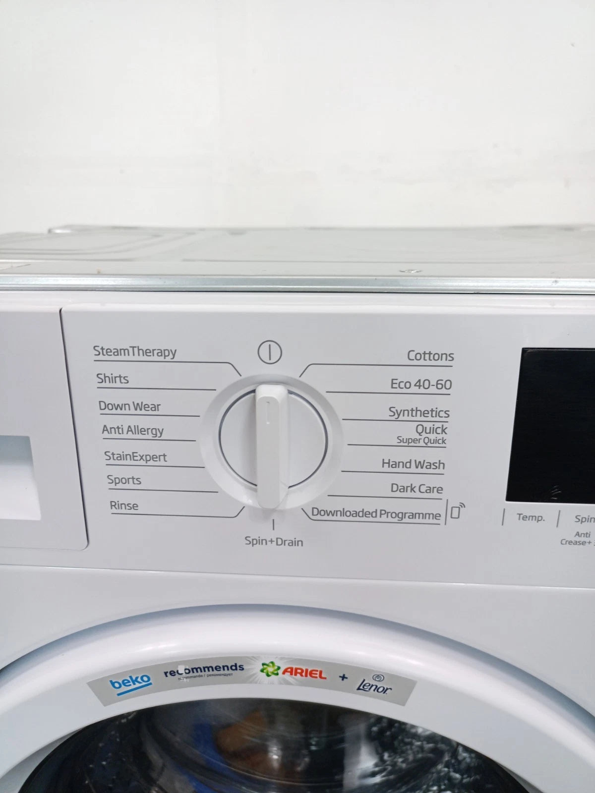New Graded Beko WTIK84122 Integrated 8kg 1400 Spin Washing Machine rrp£429 G57
