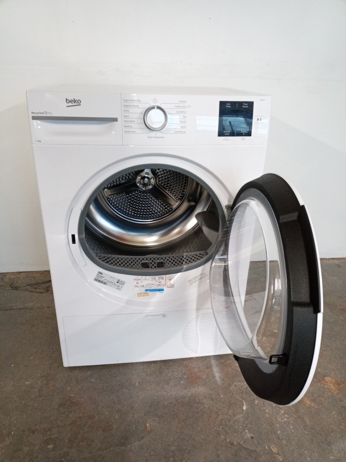 New Graded  Beko BM3T3822W 8kg Heat Pump Tumble Dryer RRP£399 D80