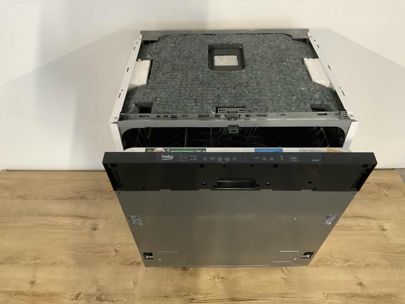 New Graded BEKO DIN15X20 Full-size Fully Integrated Dishwasher RRP £329 F20