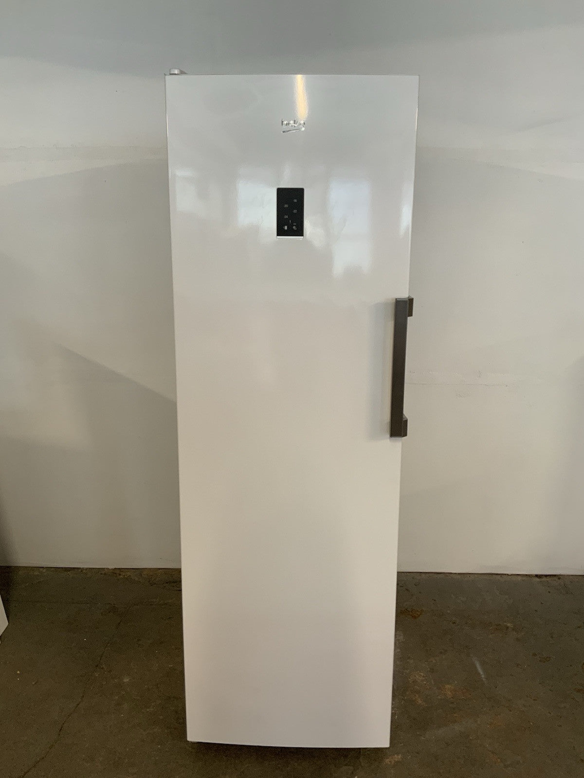 New Graded Beko FNP4686W Frost Free Freezer Suit Outbuildings--RRP £549! H15