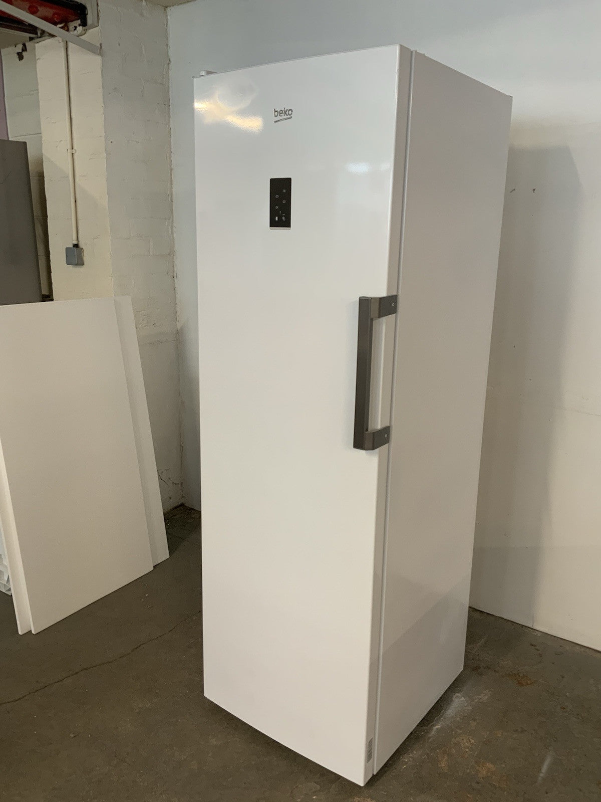 New Graded Beko FNP4686W Frost Free Freezer Suit Outbuildings--RRP £549! H15