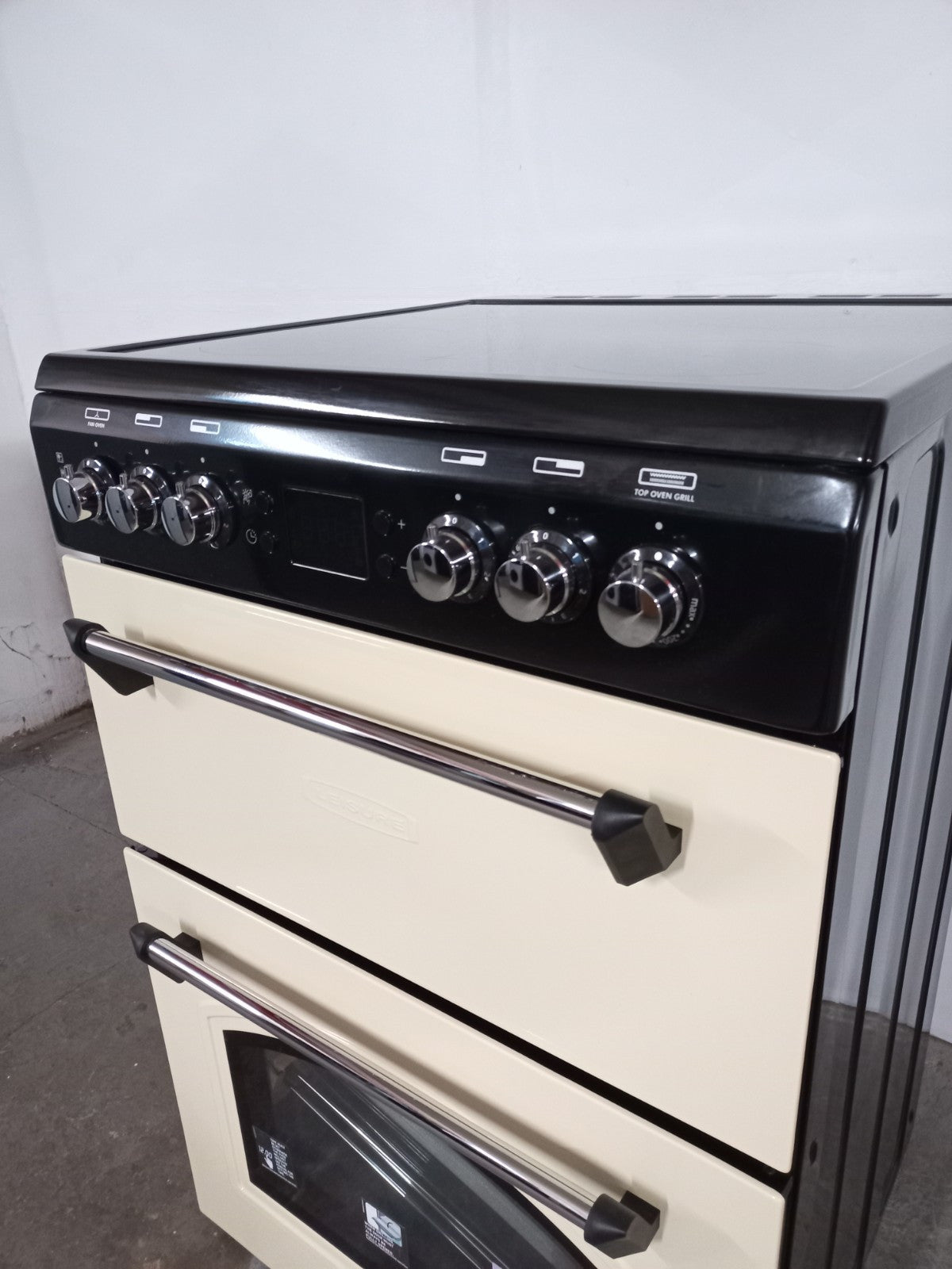 New Graded Cream Leisure CLA60CEC 60cm Electric Ceramic Cooker RRP£579 H4
