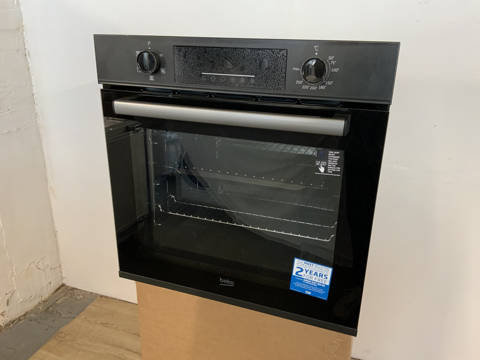 New Graded BEKO Pro AeroPerfect AirFry BBIFA12300AC Electric Oven – F38