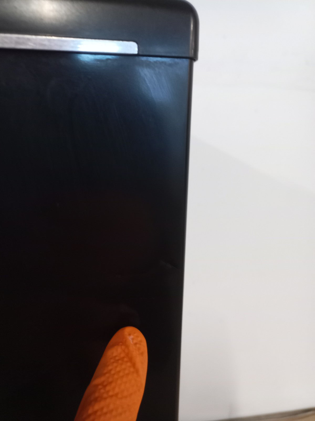 New Graded Black Montpellier MAB2035EK Retro Undercounter Fridge Freezer  P23